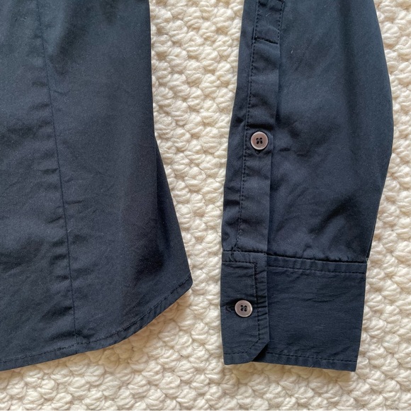 Teenflo tailored black cotton blouse - Picture 7 of 8